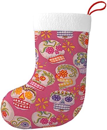 Божиќни чорапи за Божиќ, шеќер череп ден на мртвото двострано камин што виси чорапи