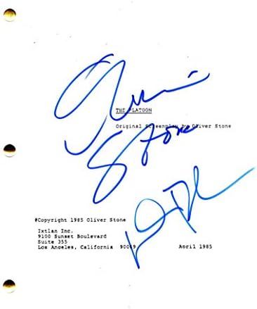 Сценариото на Вилм Дафо и Оливер Стоун потпишаа автограм - Сценарио за целосен филм - Чарли Шин, Кевин Дилон, Кит Дејвид, Форест Витакер,