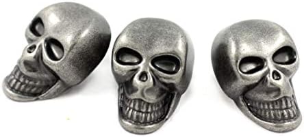 Безери 10 парчиња череп сиви сребрени копчиња. 25mmx16mm.