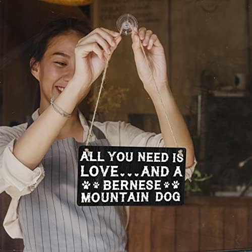Бернез планинско куче мама знак за подарок фарма куќа сè што ви треба е loveубов и планинско куче Бернез дрвена виси знак плакета рустикална