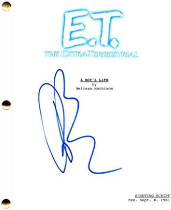 Дру Баримор потпиша автограм Е.Т. Екстра -територијална скрипта за целосна филмска скрипта ЕТ - во режија на Стивен Спилберг, свадбената пејачка, 50 први датуми, нико?