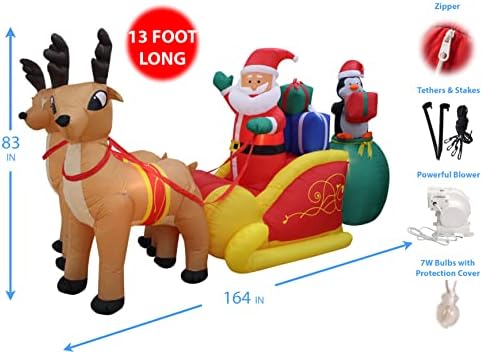 Два божиќни украси за украси, вклучуваат Божиќни божиќни 13 стапки на надувување Дедо Мраз и пингвин со подарок во санки, влечени од 2 ирваси, и 12 стапки долги Дедо Мр?