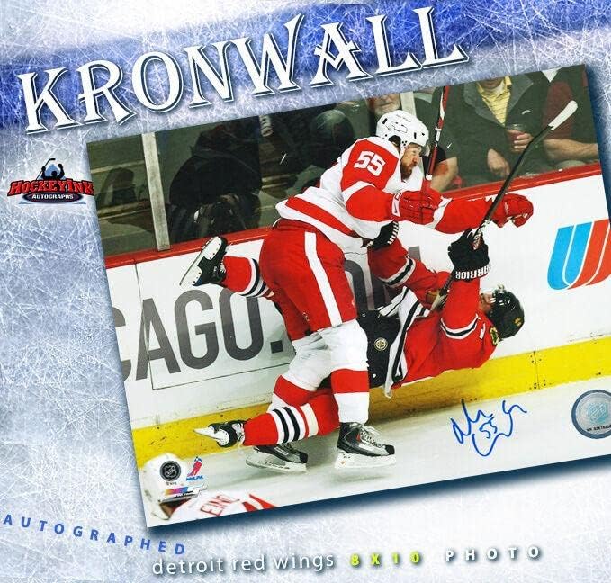 Niklas Kronwall автограмираше во Детроит Црвените крилја 8x10 Фотографија - 70428 - Автограмирани фотографии од NHL