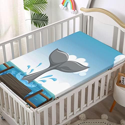 Океан кит тематски вграден креветче за креветчиња, стандарден душек за креветчиња, ултра мек материјал - одлично за момче или девојче соба