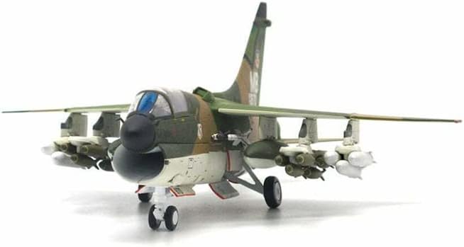 JC Wings A-7D Corsair II Air Force 354th Tactical Fighter Wing 1972 1/72 Diecast Aircraft претходно изграден модел