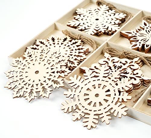Houísm 30 парчиња дрвени украси од снегулка, Божиќни декоративни дрвени приврзоци 4 инчи, DIY занаетчиски снегулки во облик на