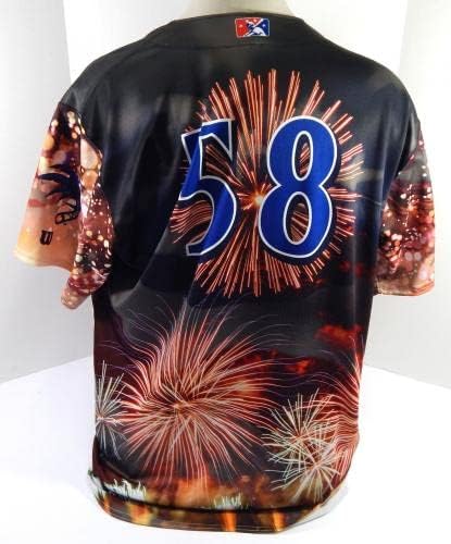 2022 Clearwater Threshers Starlyn Castillo 58 игра користена црна маичка 4 -ти јули - игра користена дресови на MLB