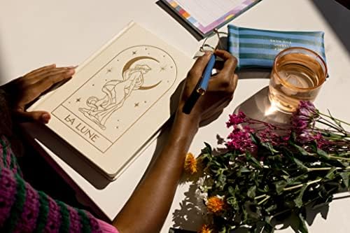 Дизајн на мастило „Ла Лун Тарот Арт Нову 8.5“ x 10.25 “Крем за џамбо весник со покривка од крпа, златни акценти, поставени