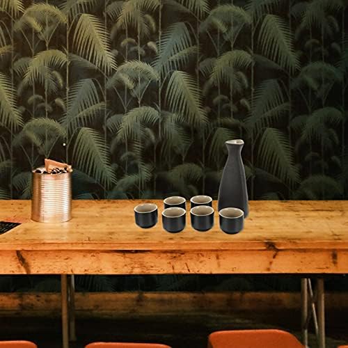 Јапонски саки чаши керамички ради постави керамички чаши за сакети поставени јапонски чаши за вино поставени со шише за доброто за