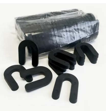 1/4 x 1 1/2 x 2 црни - пластични треперки на потковица - 100 пакувања