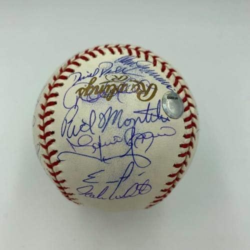 Тимот на Јанкис во 2003 година потпиша светска серија Бејзбол Дерек etетер и Маријано Ривера МЛБ - Автограмирани бејзбол