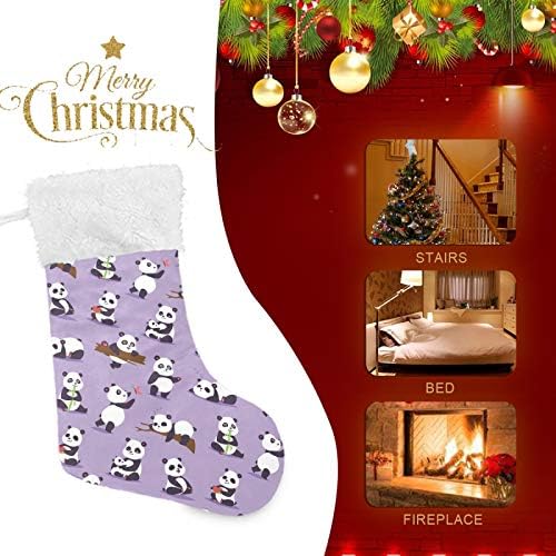 Алаза Божиќни чорапи Панда црна бела класична персонализирана големи декорации за порибување за семејни сезонски празници Декор 1 пакет, 17,7 ''