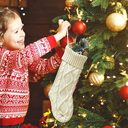 Декорации камин со голем Божиќ Божиќ што виси затворен чорапи Класични подароци Божиќни плетени Божиќни чорапи чорапи дома украси