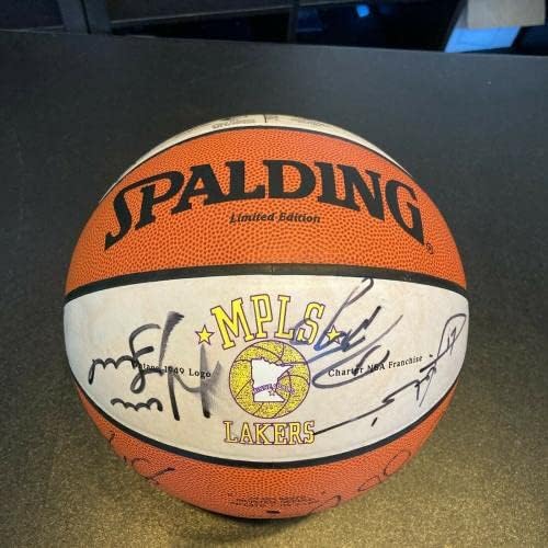 Коби Брајант 2000-01 Лос Анџелес Лејкерс во НБА шампиони тим потпиша кошарка ЈСА - автограмирани кошарка