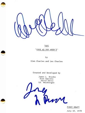 JAMES L BROOKS & DANNY DEVITO SIGNED AUTOGRAPH - TAXI FULL EPISODE SCRIPT - MATT GROENING, JULIE KAVNER, HANK AZARIA, NANCY CARTWRIGHT, YEARDLEY SMITH, HARRY SHEARER, DAN CASTELLANETA, THE MARY TYLER MOORE SHOW, TAXI, TERMS OF ENDEARMENT, BROADCAST NEWS, Рода, Лу Грант, dуд Хирш, ef