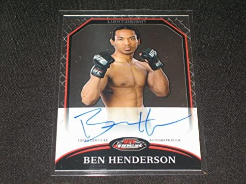 Ben Henderson UFC 2011 Topps Сертифицирана рака потпишана автограмирана автентична картичка - Автограмирана UFC картичка