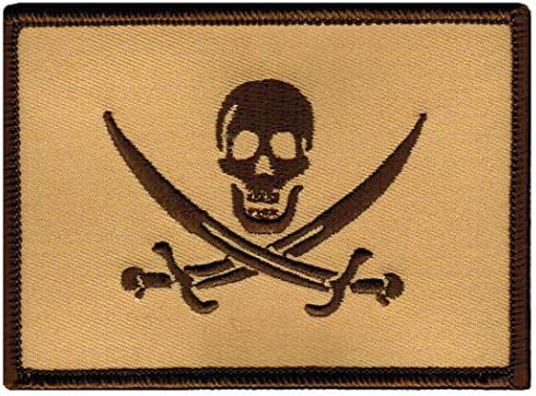 Lightоли Роџер Калико Jackек знаме извезено лепенка црна црвена пиратска череп железо