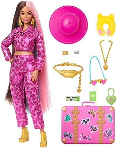 Барби Кукла Со Сафари Мода, Барби Екстра Мува, Розова Животински Печатење Облека И Розова Куфер