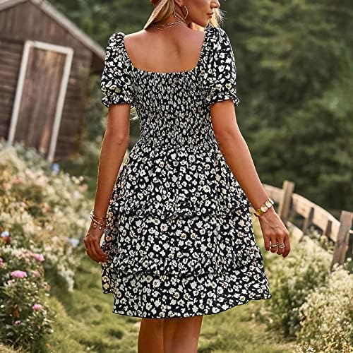 Женски бохо цветен фустан од рамената пушан фустан летен обичен пуф со кратки ракави со кратки ракави, издлабени проток на миди