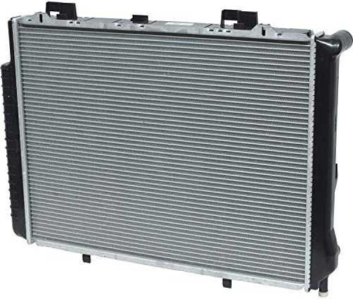 А/Ц Радијатор За Мерцедес-Бенц Е320 КУ