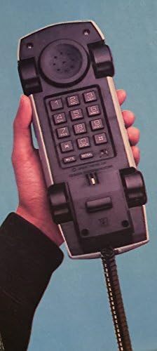 Дејл Ернхард 3 Телефон во форма на автомобил