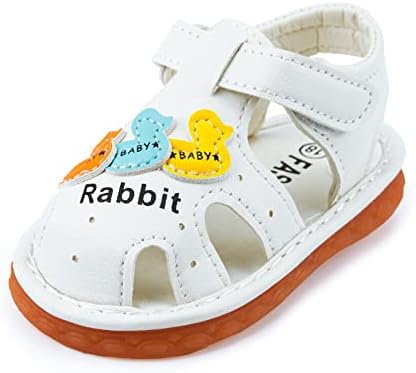 Sofmuo Бебе момчиња девојки пискави сандали кои не се лизгаат меки гумени ѓон затворени пети новороденче лето на отворено чевли дете за деца