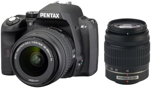 Pentax K-R 12.4 Mp Дигитална SLR Камера со 3.0-Инчен LCD и 18-55mm f/3.5-5.6 и 50-200mm f/4-5, 6 Леќи