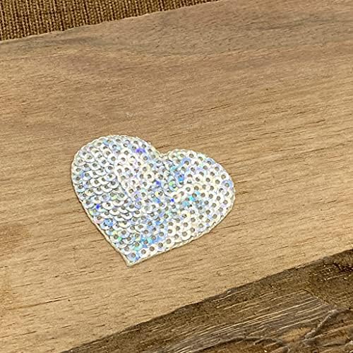 Сребрено - Срцето на Валентин Секвен - - - 1,75 инчи - извезено железо на лепенка