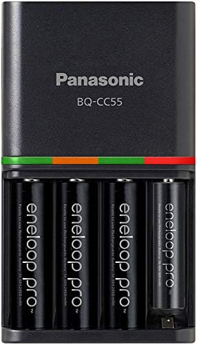 Panasonic K-KJ55K3A4BA Напредно 4 часа Брз полнач за батерии со 4AAA ENELOOP PRO BIGE CAPATION BATTERIES
