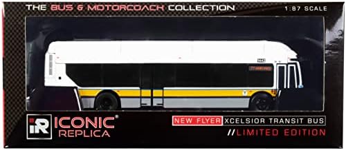Нов флаер XCelsior XN-40 Transit Bus #77 Harvard Boston MBTA 1/87 Diecast Model By Iconic Replicas 87-0333