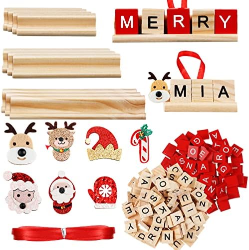 10 парчиња Божиќни украси Персонализирани занаети поставени црвени дрвени букви плочки Божиќно дрво виси декор со лента со лента, шума, Божиќни налепници за матери?