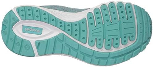 Проценети женски пропакуваат една шетање патики за одење атлетски чевли - сива боја