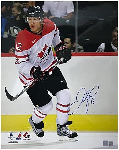 Jarome Iginla потпиша тим Канада 16 x 20 Фотографија - 79223 - Автограмирани фотографии од НХЛ
