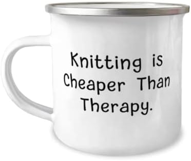 Прекрасни Подароци За Плетење, Плетењето е Поевтино Од Терапијата, Смешна Кригла За Кампер За Одмор 12оз Од Пријатели, Смешно плетење, Трикотажа,