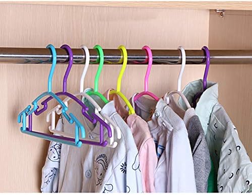 Закачалки за облека за деца од каиксин, пластични закачалки за заштеда на простор за рамо, силни и издржливи закачалки за облека