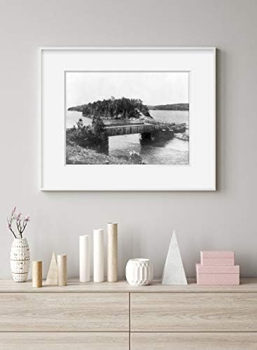 Бесконечни фотографии Фотографија: Остров Орс, Мејн, воден брег, пешачки мост, C1905, Залив на Каско | Гроздобер репродукција на фотографии